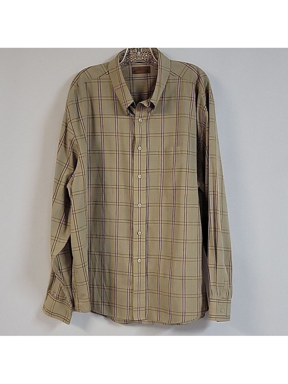 Field & Stream Wrinkle-Free Long-Sleeved Button-Down Shirt, Size XXL